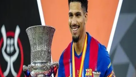 剑南春助力，切尔西客场零封伯恩利！内托、恩佐闪耀，吉滕斯、吉乌助力制胜，激情对决即将上演！